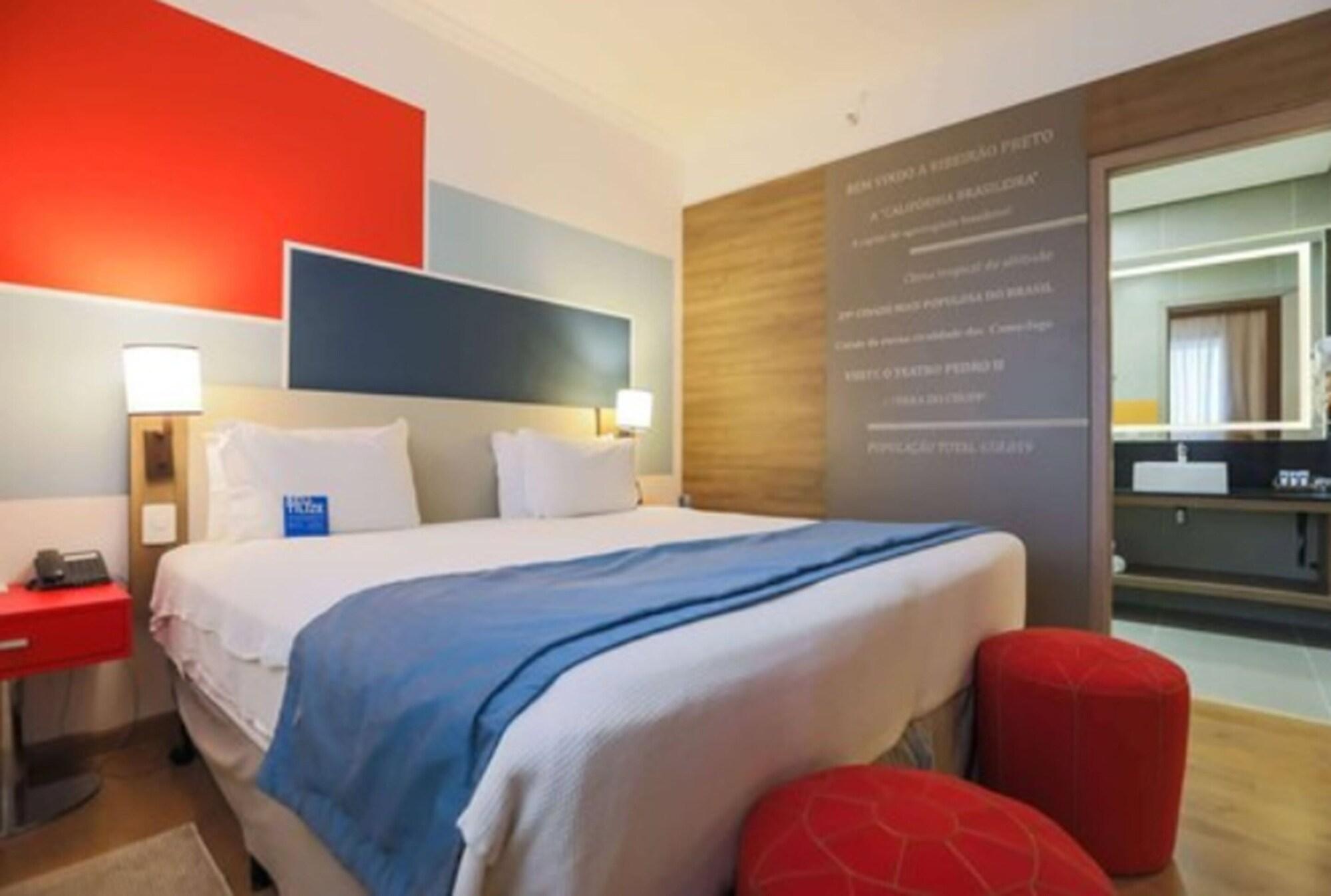 Hotel Tryp By Wyndham Ribeirão Preto Exterior foto A room at the hotel