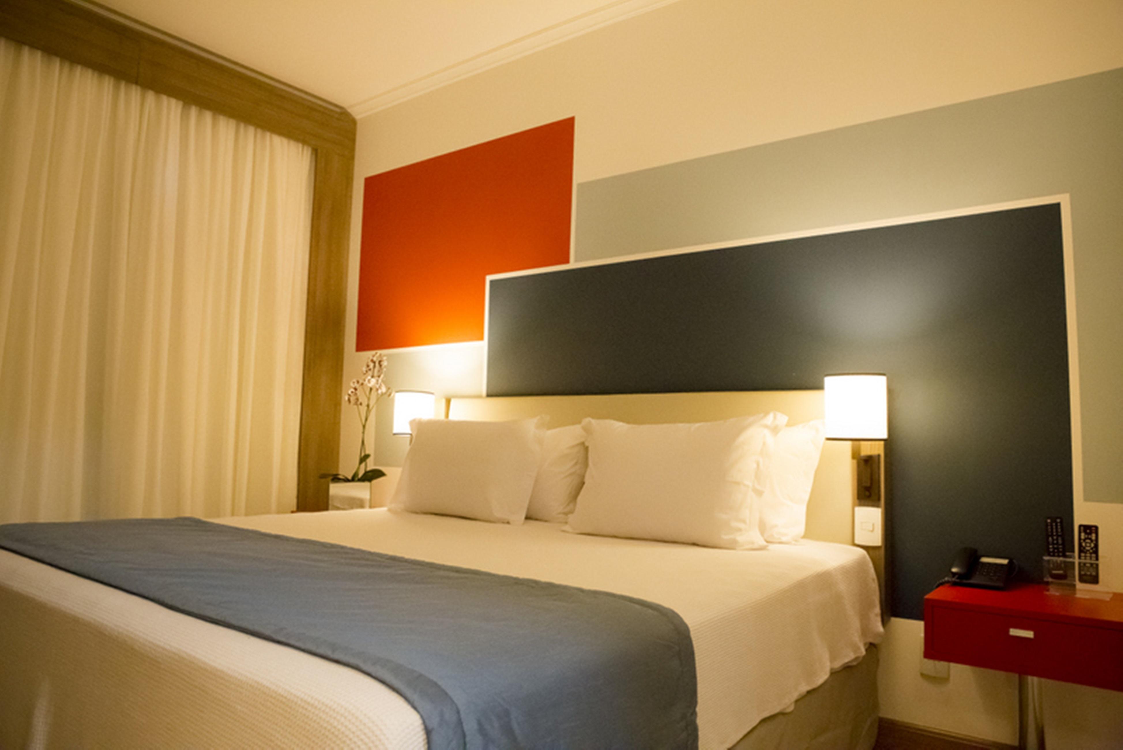 Hotel Tryp By Wyndham Ribeirão Preto Exterior foto A bedroom at the hotel