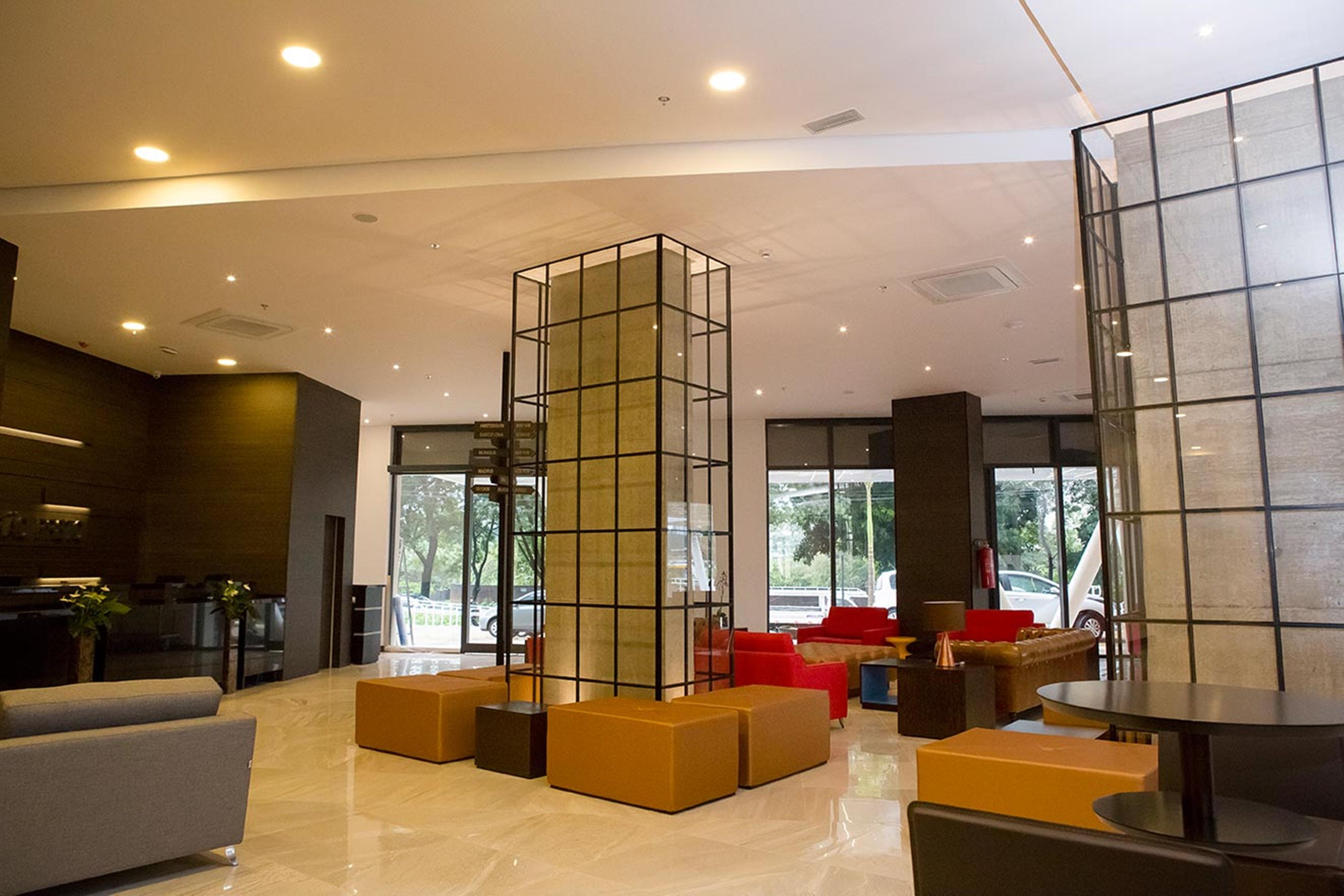 Hotel Tryp By Wyndham Ribeirão Preto Exterior foto Lobby