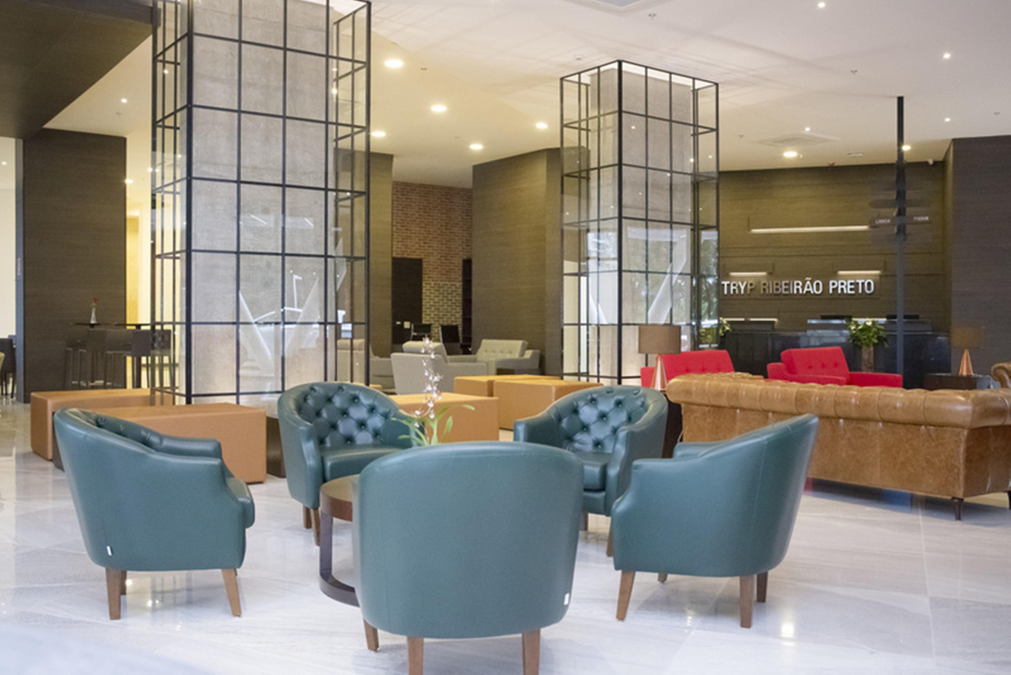 Hotel Tryp By Wyndham Ribeirão Preto Exterior foto Lobby