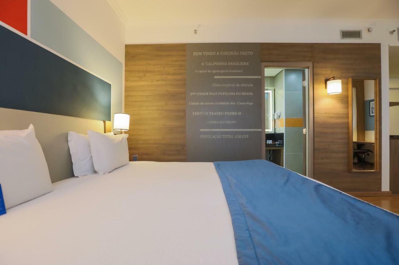 Hotel Tryp By Wyndham Ribeirão Preto Exterior foto A room at the hotel